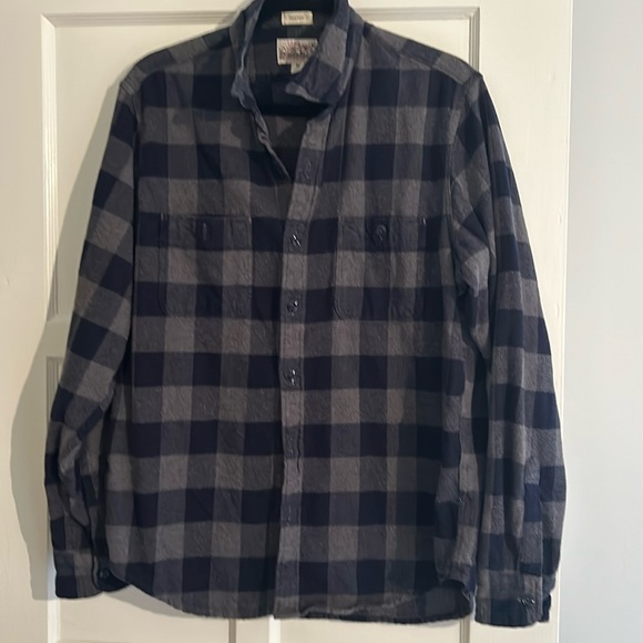 J. Crew Other - J.Crew men’s classic flannel checked shirt. Size M.